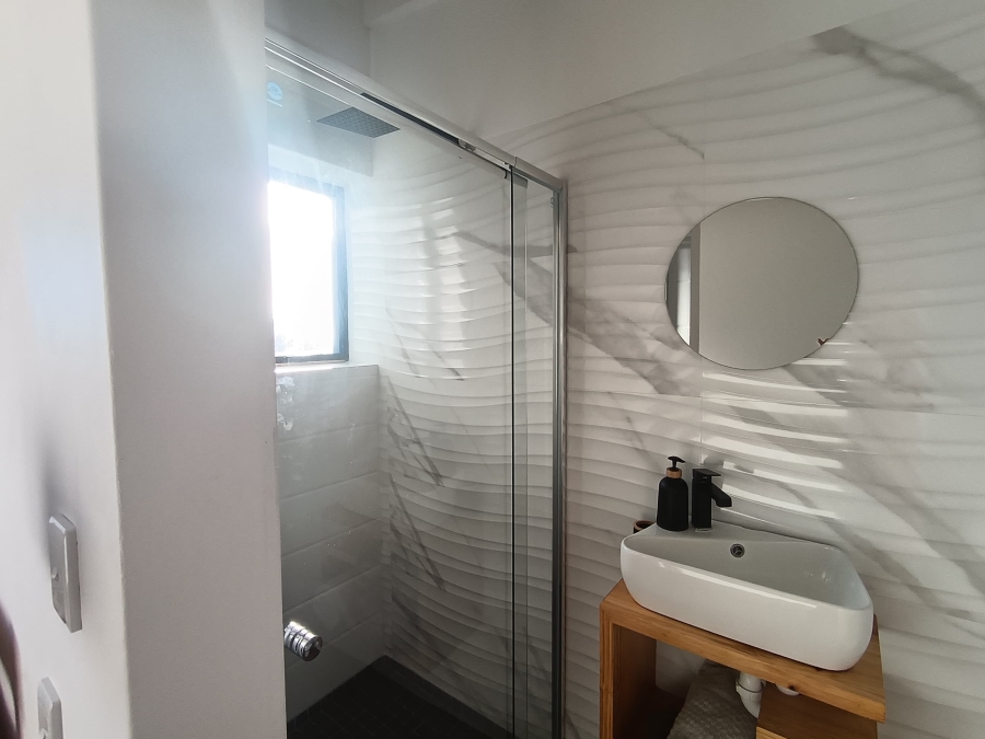 To Let 2 Bedroom Property for Rent in Fisherhaven Western Cape